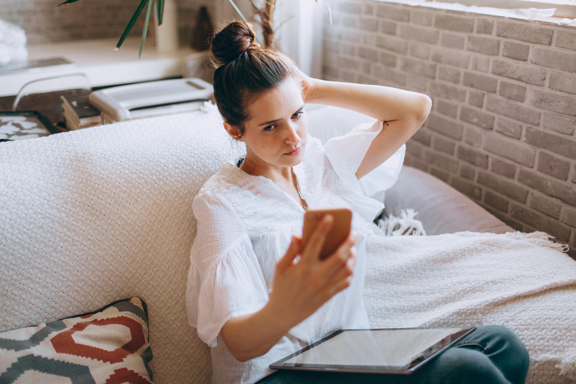 1784708839705439.jpg 1784708839705439.jpg